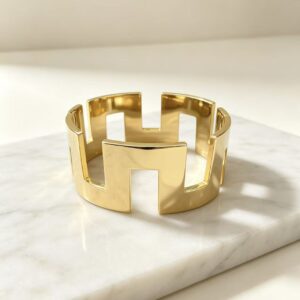 304 stainless steel great‑wall pattern hinged bangle,gold color