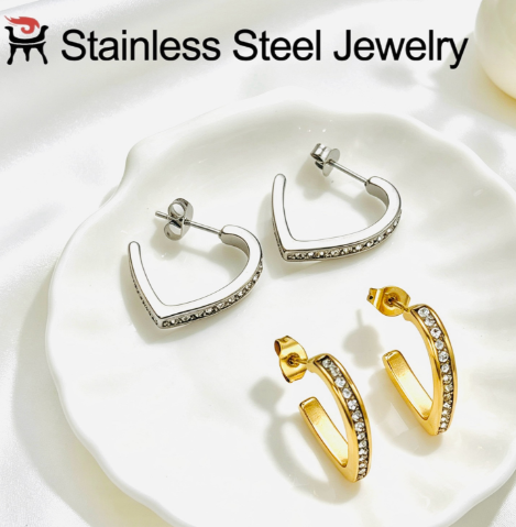 Stainless steel V‑shape pave zircon hoop earrings wholesale jewelry EH‑7537