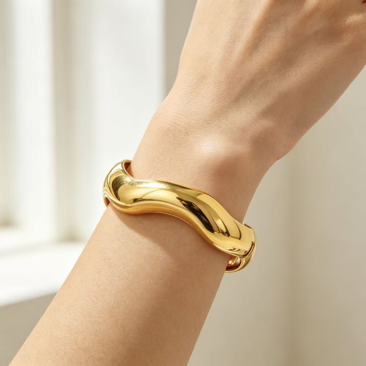 304 Stainless Steel Irregular Wavy Wide Bangle, Gold