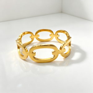 Gold plated 304 stainless steel open bangle with interlocking oval link design, wholesale jewelry